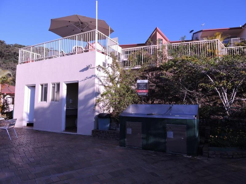 The Hill Currumbin Aparthotel 3*